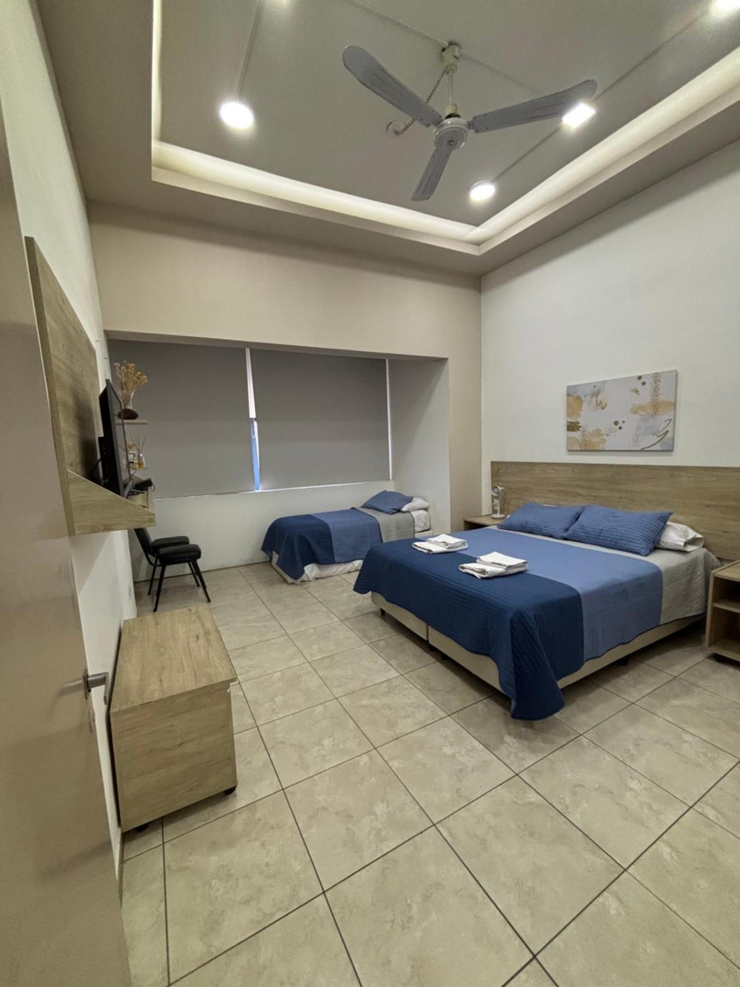 Multiespacio Center سان فرناندو ديل فالي دي كاتاماركا المظهر الخارجي الصورة